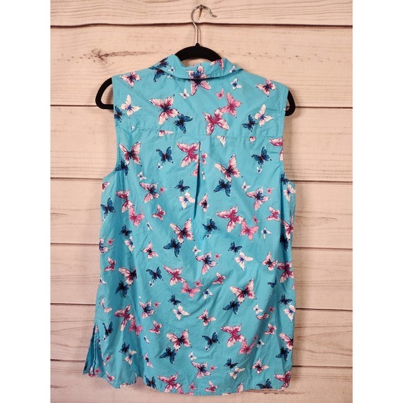 Woman‎ Within Women's Blue Butterflies Sleeveless Button Front Blouse Size 14/16 - Picture 2 of 5